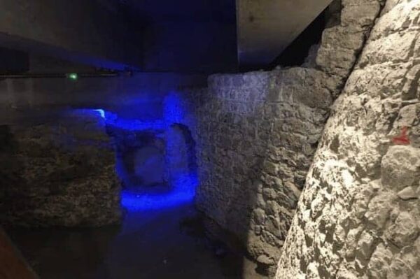 crypte archeologique